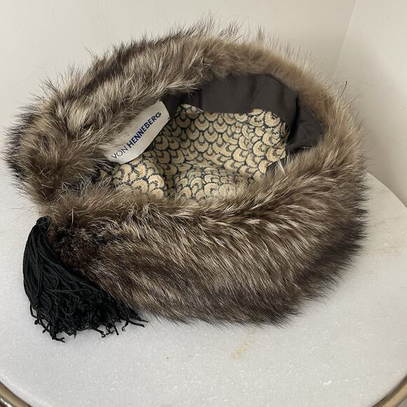 VTG 90s Von Henneberg Silk Brocade Tapestry Fur Lined Hat Artsy Handmade S/M main image 11